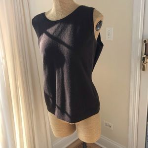 Sleeveless sweater